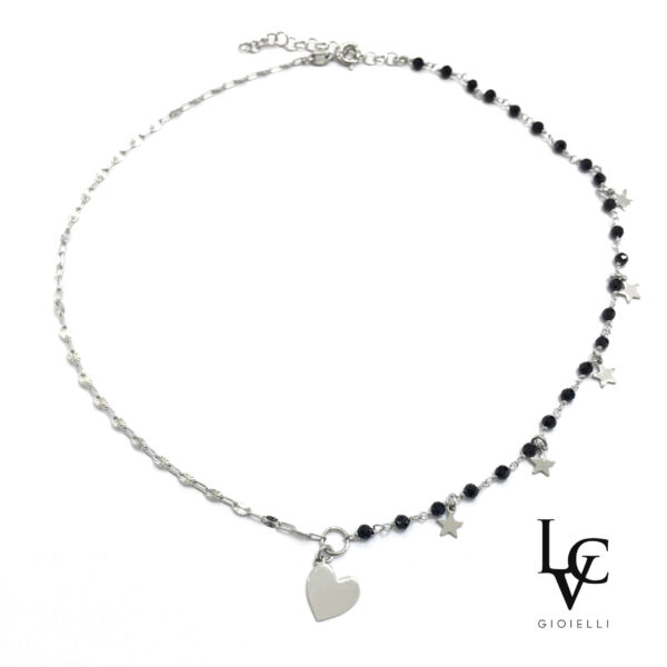 Catenina black stones