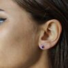 Orecchini classici zaffiro e punto luce con diamante - immagine 2